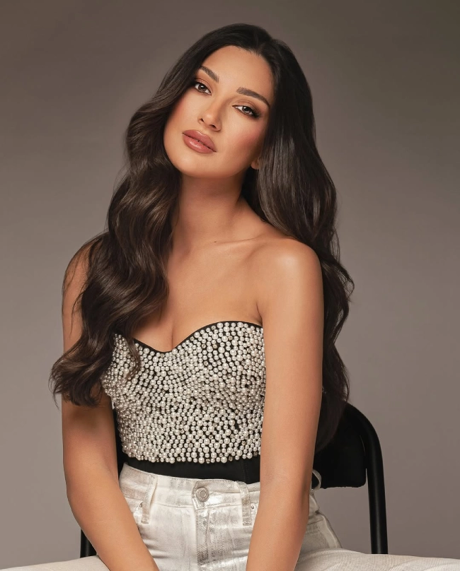 Dress look one